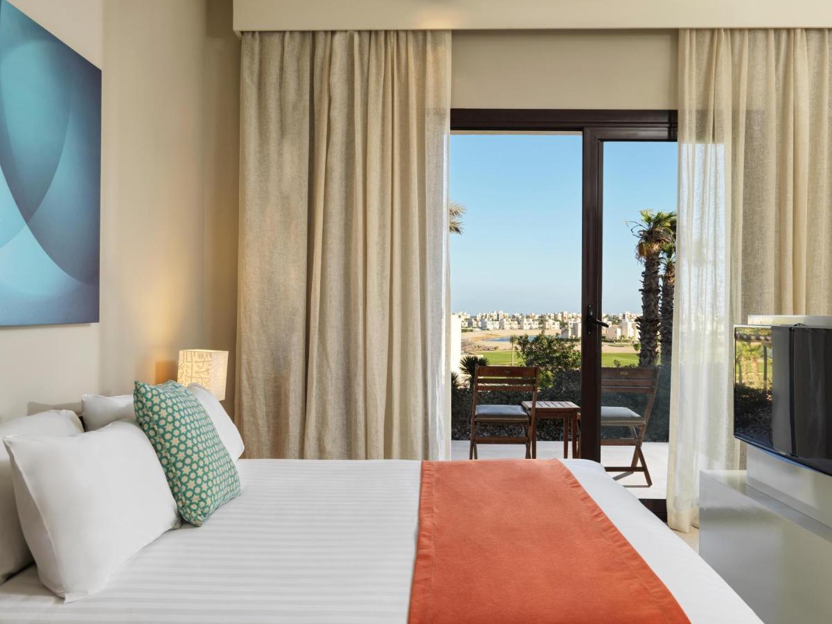 Ancient Sands Golf Resort And Residences Hurghada Exteriör bild